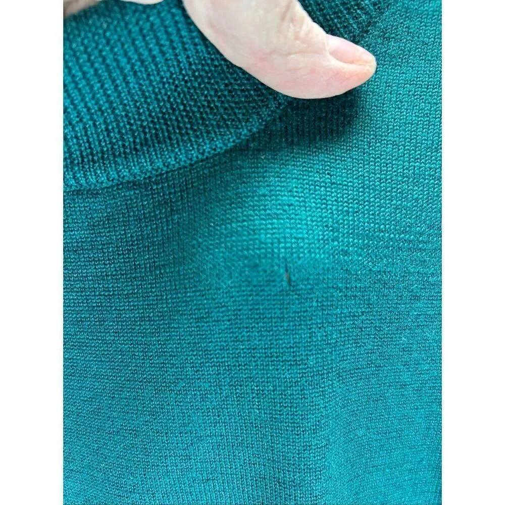 Lands’ End Men’s 100% Merino Wool Mock Neck Sweater Green Holiday L 42-44